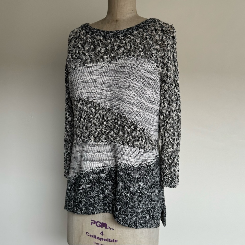 Black/white Topshop Sweater